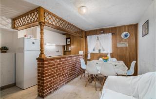 2 Bedroom Gorgeous Home In Baska - Baška - 5