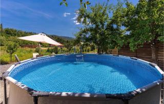 2 Bedroom Awesome Apartment In Fuzine - Fužine - 0