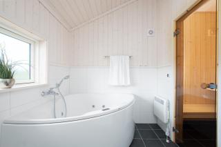 Holiday Vital Resort Ferienhaus 5 Zimmer inklusive Wäschepaket und Urlaubsschutz - Großenbrode - 9