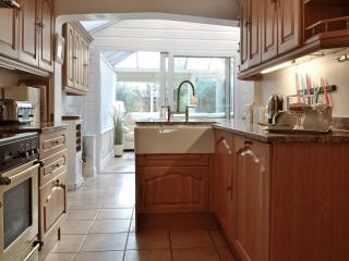 Dolls Cottage - Bourton on the Water - 4