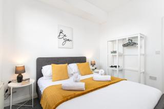 Large 1 bed Flat-Long Stays-By MatchstickStays - Bristol - 7
