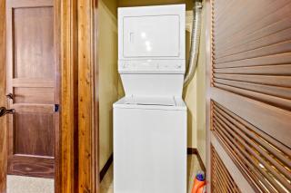 Soaring Eagle 303 Next To Slopes Underground Parking Hot Tubs Locker - 8