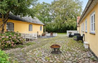 Holiday Home Vejby Strand With Shower And Fireplace - 9