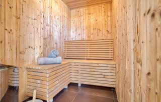 Awesome Home In Naselje Muzini - 7