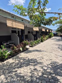 Juliana HomeStay - - 1