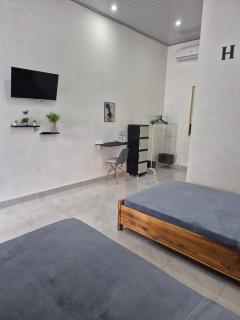 Juliana HomeStay - - 7