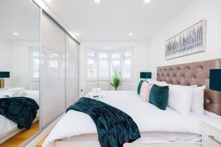 5 Bedroom Home, London, Games Room , Pool Table , Air Hockey Weekly & Monthly Offers with Free Parking - Streatham Hill - 7