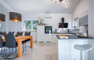Cozy Home In Cambarelici - Potpićan - 8