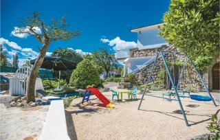 Three-Bedroom Holiday Home In Imotski - 6