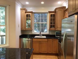 Enjoy all Westport has to offer! - Westport - 5