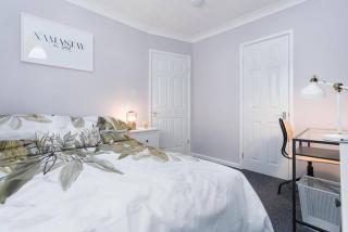 Large & Stylish 6 Bedroom, Long stays, Parking x6 - Earlham - 2