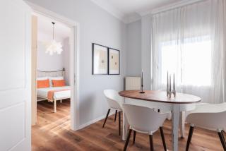 F & B Collection - Frida & Carlo - Flat for 4 - 7