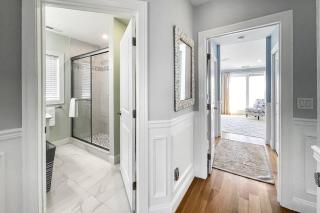 Sunrise Waterfront Retreat - 6