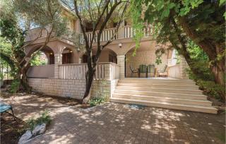 One-Bedroom Apartment In Grebastica - Grebaštica - 7