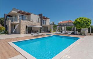Gorgeous Home In Dubrava Kod Sibenika - Dubrava - 9