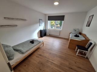 Hagen - Hagen - 4