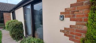 Cozy 1 bed with countryside views near Peterborough - 4