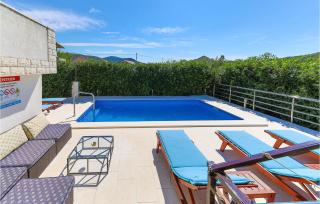 Lovely Home In Marina With Kitchen - Marina - 2