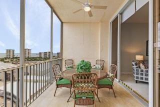 Palm Harbor Penthouse with Marina Views - Fort Myers Beach - 1