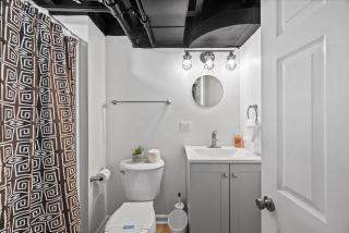 The Walnut Suites - The Emerald Suite - 2