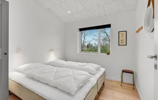 Stunning Home In Fårvang With Wifi - 3