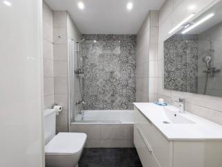 New flat in the centre, 10 min from BCN Airport - 5