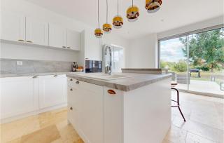 Amazing Home In La Vernelle - La Vernelle - 5