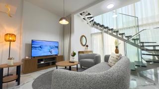 Refined 2BR Escape with Pool and Parking - Masdar - Abu Dhabi - 0