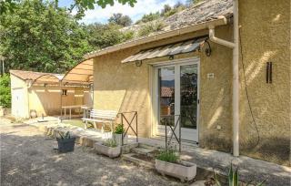 Amazing Home In Beaumettes - Beaumettes - 2