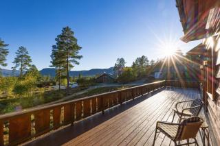 Cosy Norwegian Home with View & Fireplace - Marit's Hytte - Vradal - 7