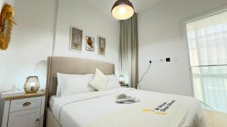 Refined 2BR Escape with Pool and Parking - Masdar - Abu Dhabi - 5