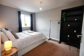 Snowberry Close - Contractors Long Stay by ShortStayUK - Bristol - 9