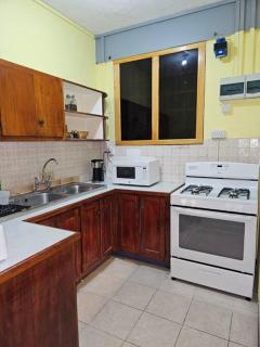 Alexander's Place - Roseau - 6