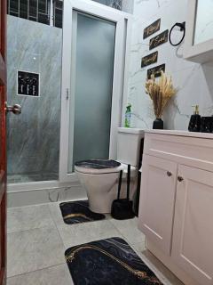 Alexander's Place - Roseau - 5