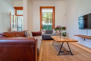 Beautiful Old Victorian home - 5