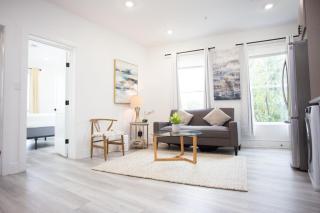 Charming Capitol Hill Home with Stunning Views! - 0