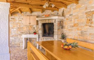 6 Bedroom Cozy Home In Galizana - Galižana - 3