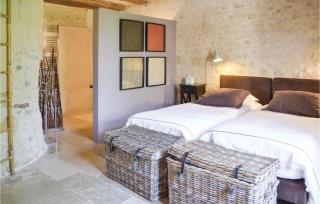 3 Bedroom Awesome Home In Cheille Bourg - Cheillé - 4