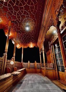 Floating Luxury Group Of Houseboats - Srinagar - 0