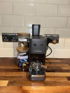 Central 4-Bed Retreat - Free Parking & WiFi - Manchester - 2
