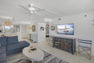 Beachside Two 4263 - 6