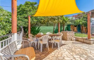 Pet Friendly Apartment In Crikvenica - 2