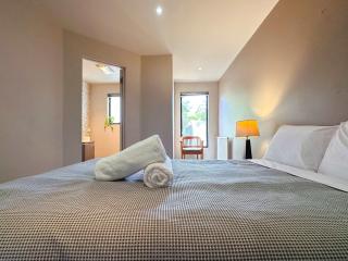 Apartment On Star Unit 1 - Sandy Bay - 7