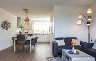 Cozy Home In Stavoren With Wifi - 1