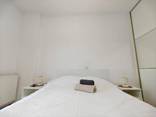 Park Lake Near Iulius Mall, Wi-fi, Walk-in Showe - Cluj-Napoca - 6