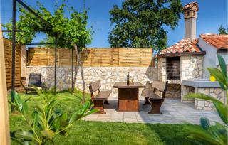 Stunning Home In Labin With Wifi - 3