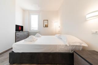 Carracci House - Free Parking - Station - Center e Fiera - Bolonia - 0