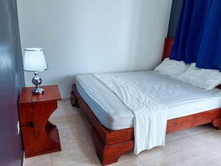 Hébergement Confortable avec Jardin Restaurant et Services 24h24 - - 3