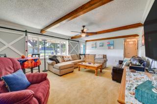 Walk to Lake Texoma Family-Friendly Retreat! - Kingston - 6