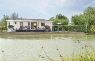 2 Bedroom Nice Home In Molenschot - 1